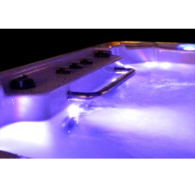 SPA DE NAGE 3900 Spa de nage Eclairage Violet